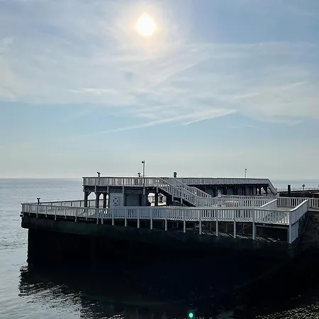 아파트 Urlaub Direkt Im Hafen